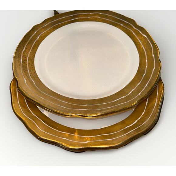 Michael Wainwright Pottery hand painted Gold Trim salad 9 Inch Made in USA - Picture 6 of 6